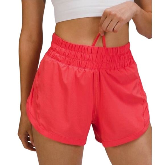 Lululemon Women’s Track That High Rise Lined Shorts in Pink size 6 - Picture 3 of 10
